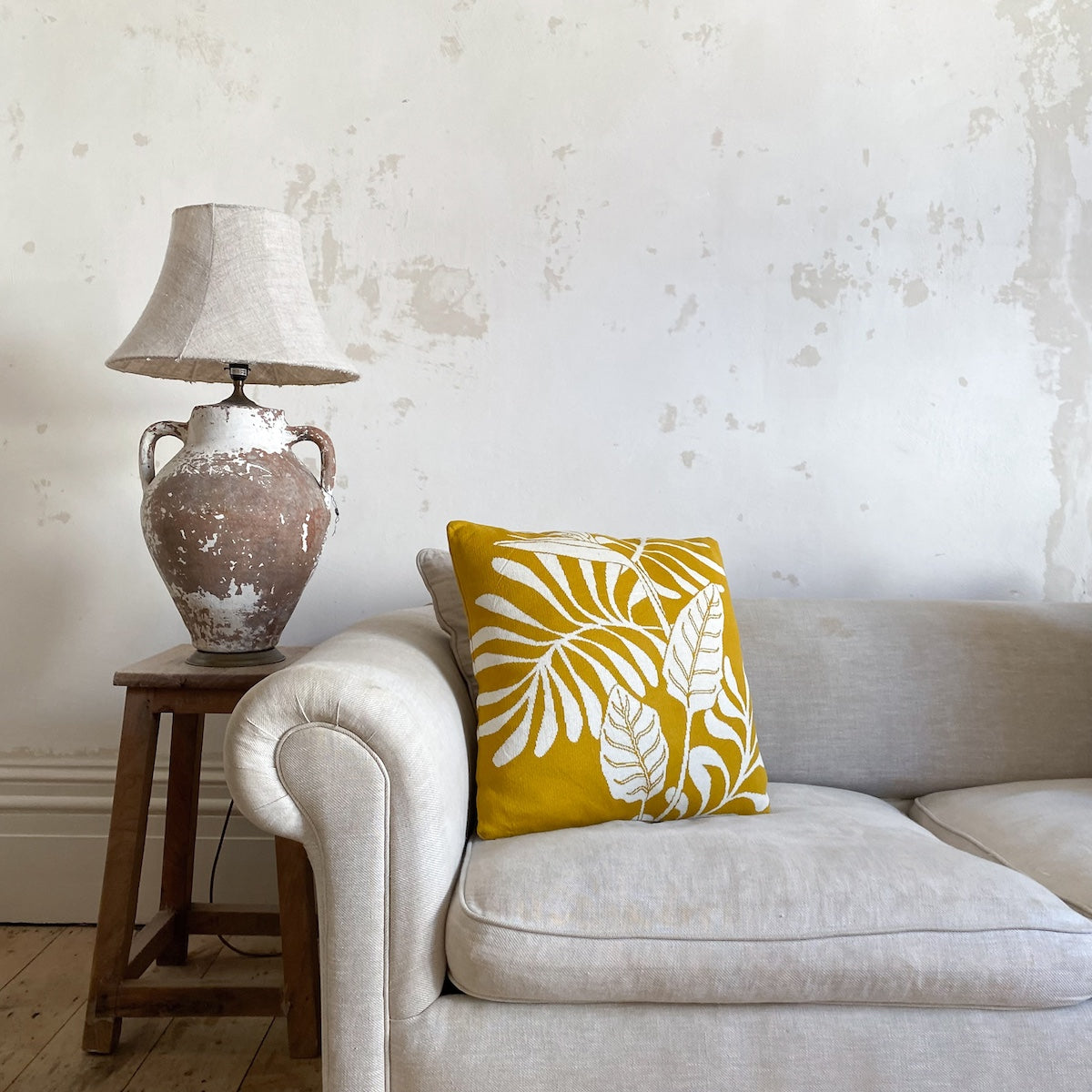 Leaf Cushion: Citrus