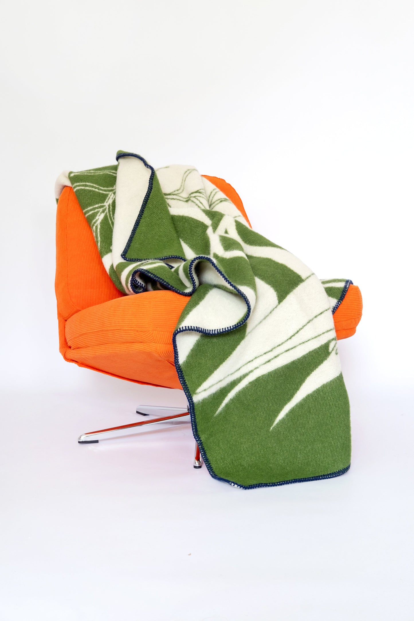 Leaf Wool Blanket: Green