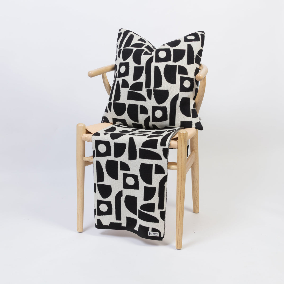 Bruten Mini Cushion: Mono