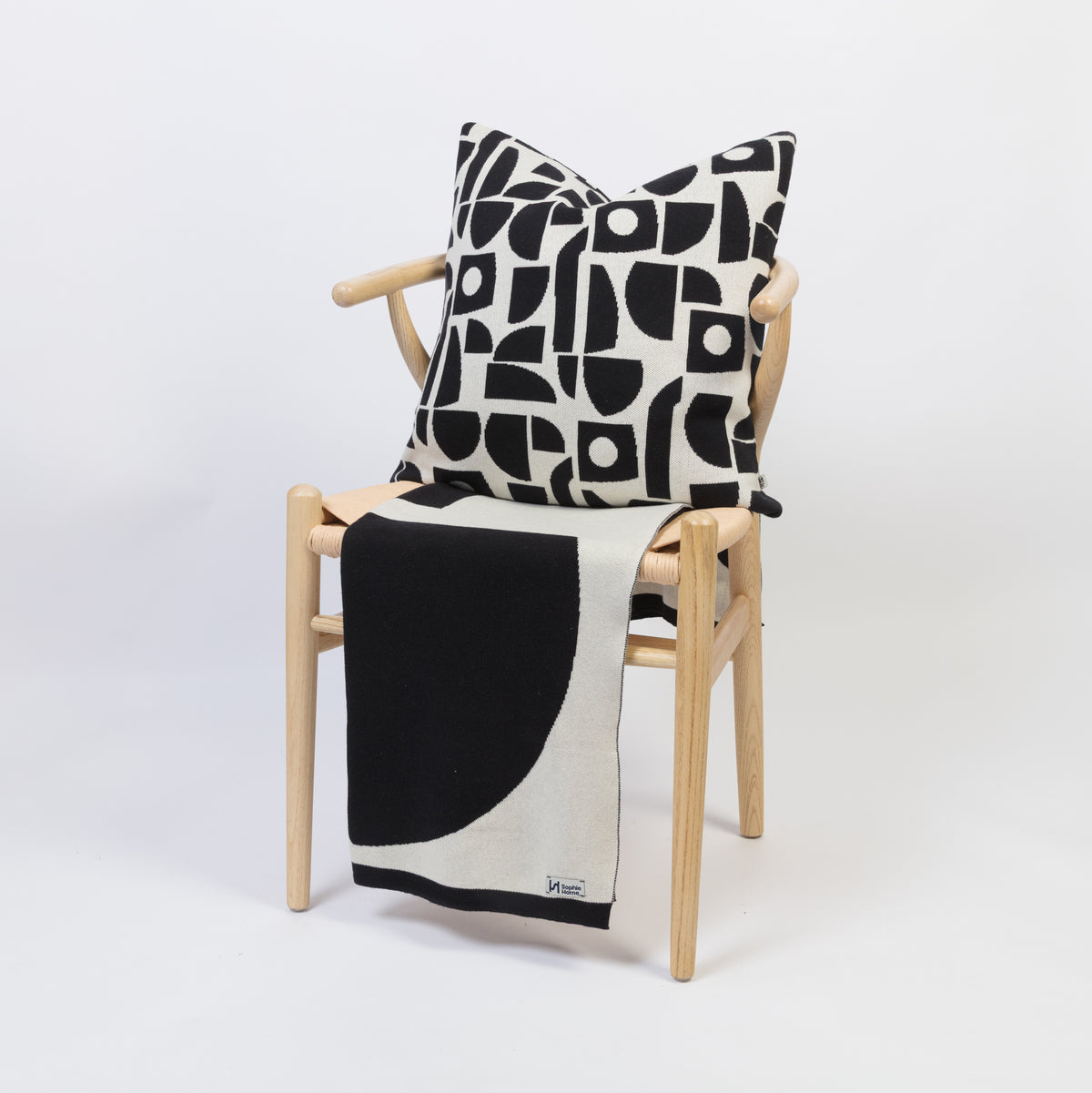 Bruten Mini Cushion: Mono