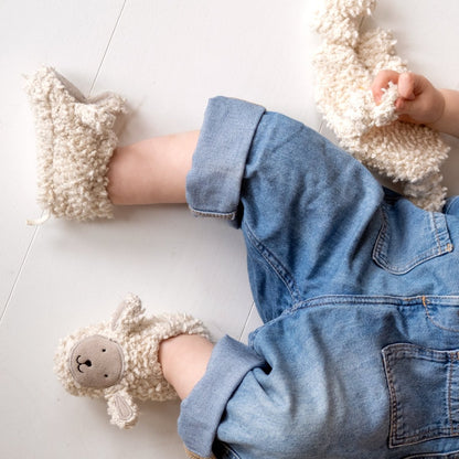 Sheep Booties: Boucle