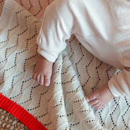 Textured Baby Blanket: Pink & Cream